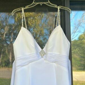Moonlight informal wedding gown NWT